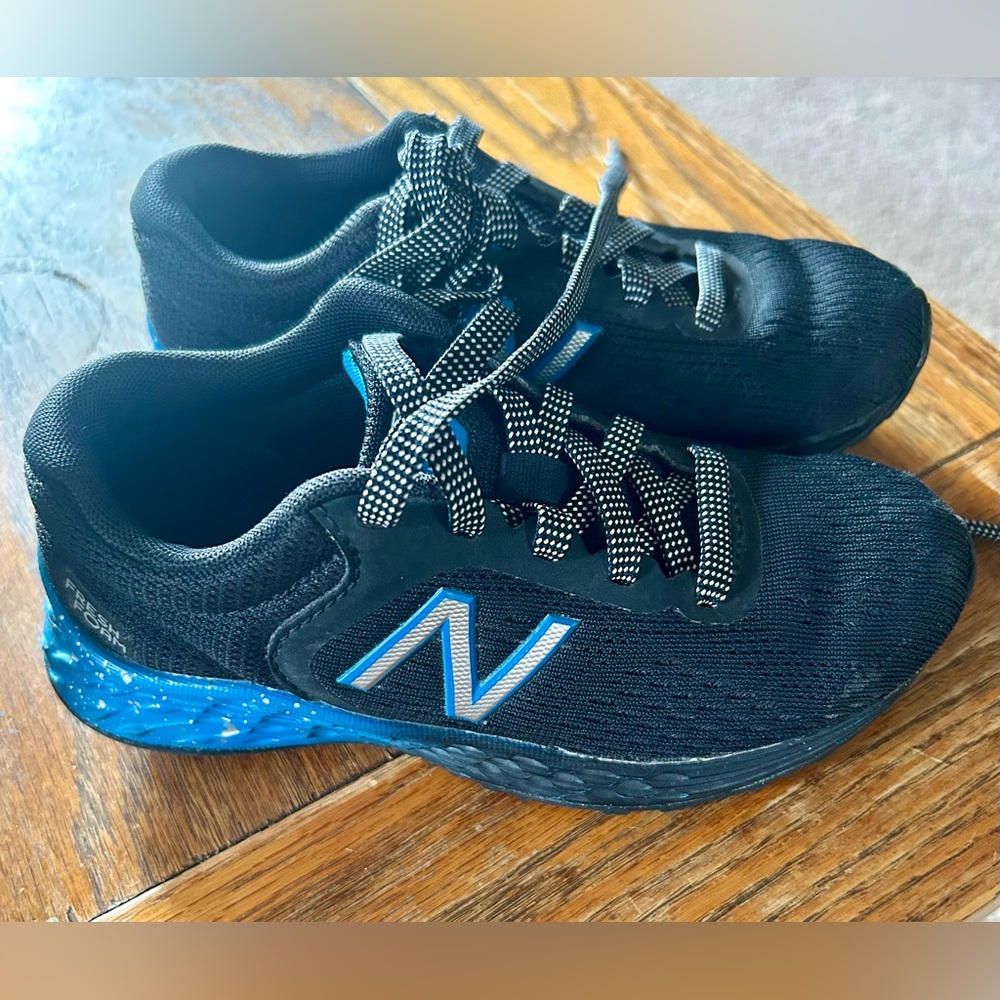Hardly worn toddler new balance running shoes
